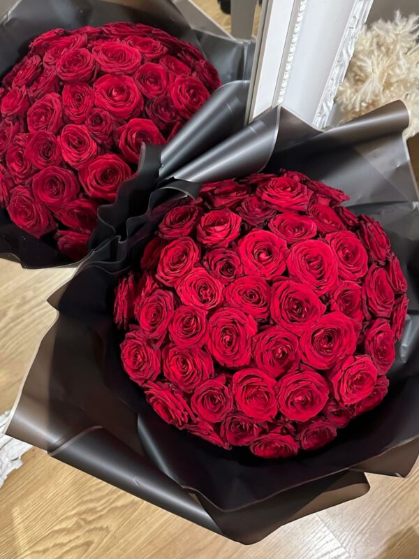 50 Roses